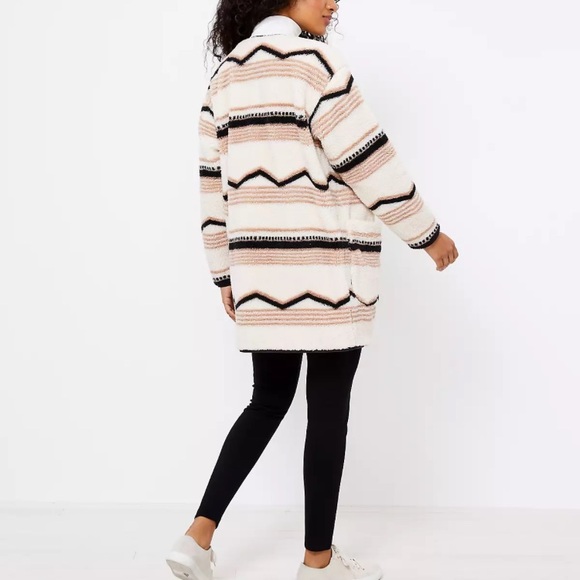 Lou & Grey Fleece Sherpa Jacket LARGE Ivory Black Aztec Boho Snap Ski lodge - Picture 2 of 10